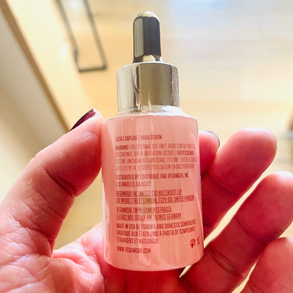 Vegamour GRO Hair Serum - Picture 2 of 2